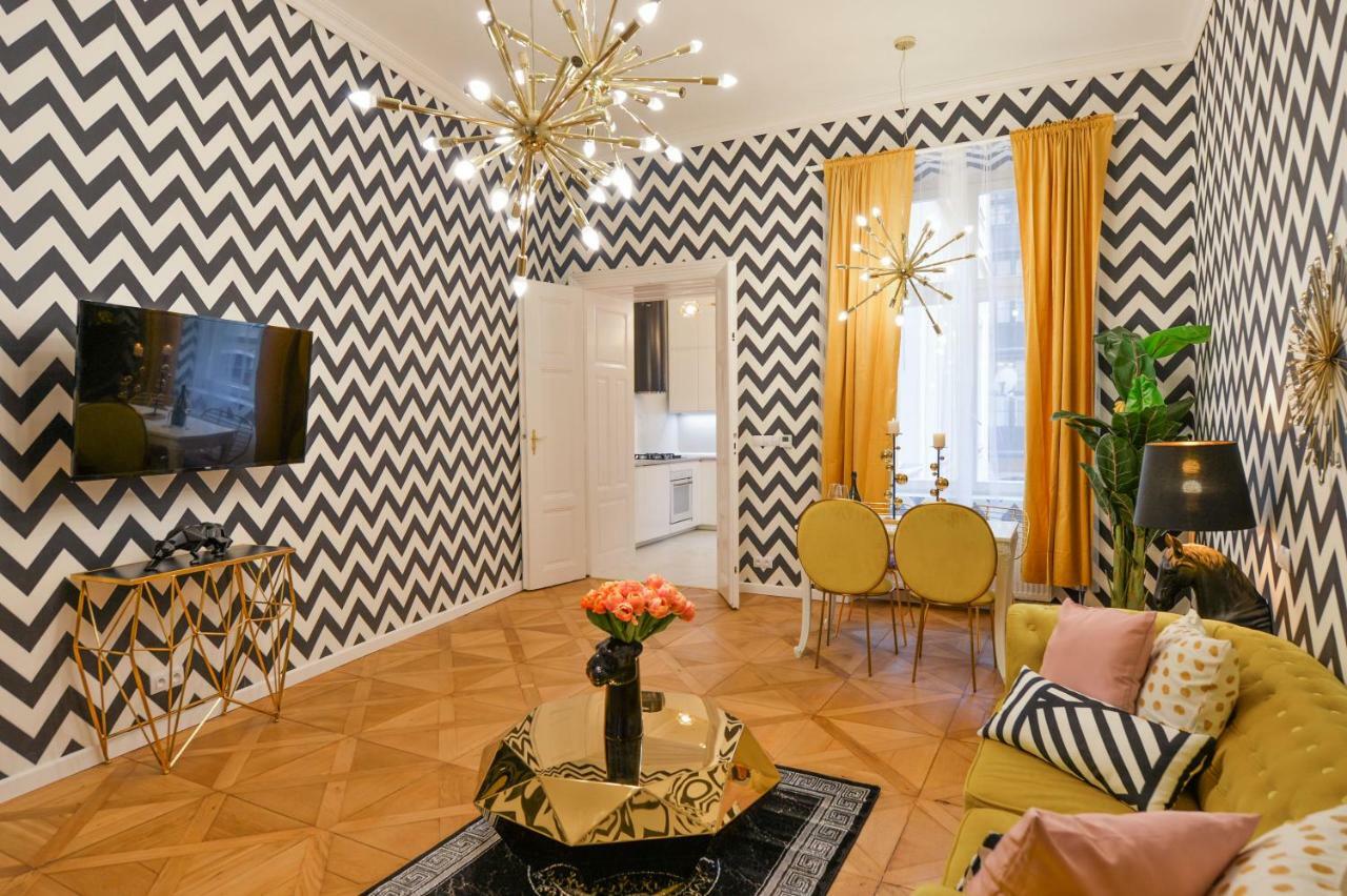 Dali Wenceslas Square Apartment 布拉格 外观 照片
