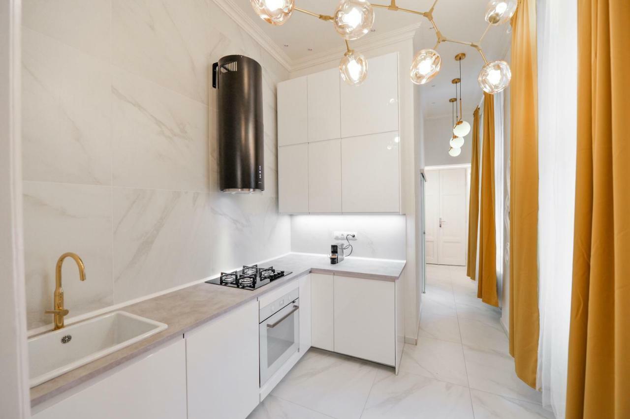 Dali Wenceslas Square Apartment 布拉格 外观 照片